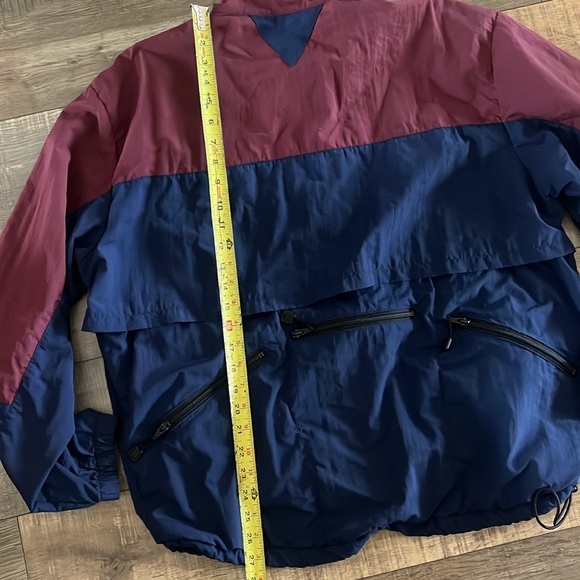 Vintage Windbreaker - Picture 7 of 9